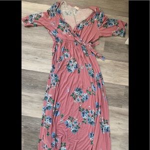 143 Story Pink Floral Maxi Dress